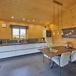 Bie Leentje Op De Wei *