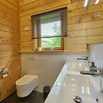 Bie Leentje Op De Wei *