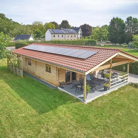 Holiday home Bie Leentje Op De Wei