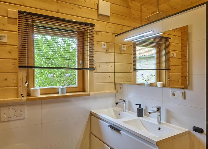 Bie Leentje Op De Wei