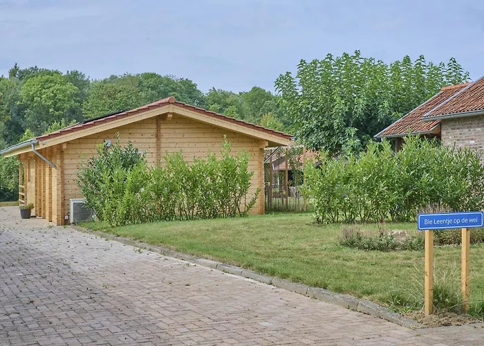 Casa de Férias Bie Leentje Op De Wei Schinnen