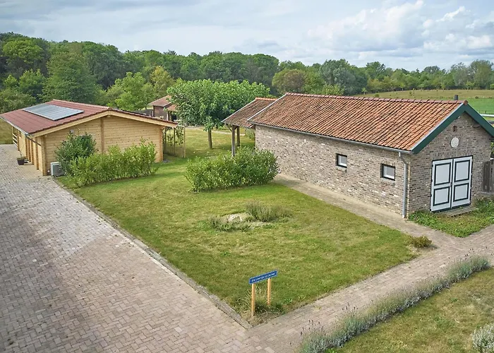 Bie Leentje Op De Wei *